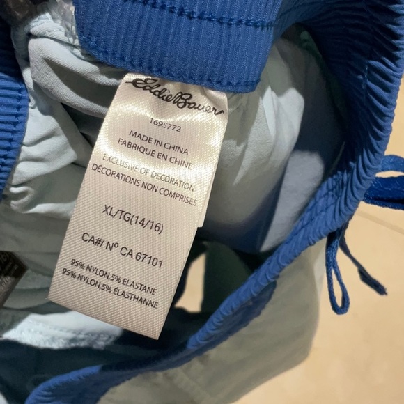 Eddie Bauer drawstring shorts🦜 - Picture 4 of 4